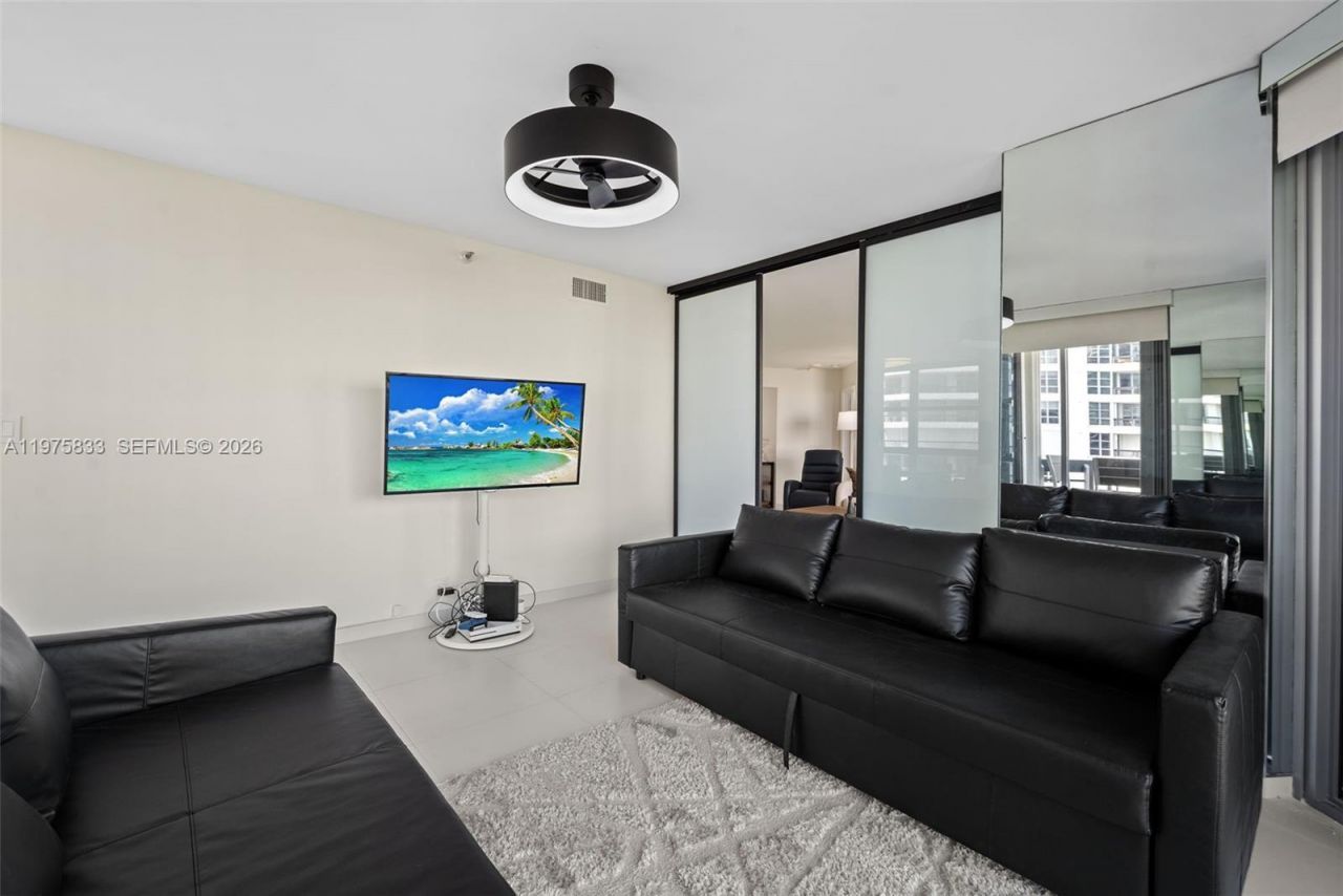 19101 NE 36th Ct, Unit 1407, Aventura, FL 33180 Photo