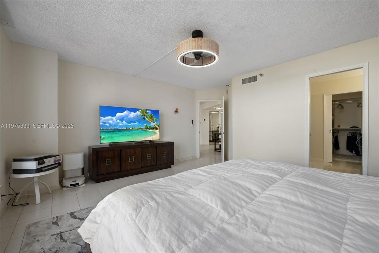 19101 NE 36th Ct, Unit 1407, Aventura, FL 33180 Photo