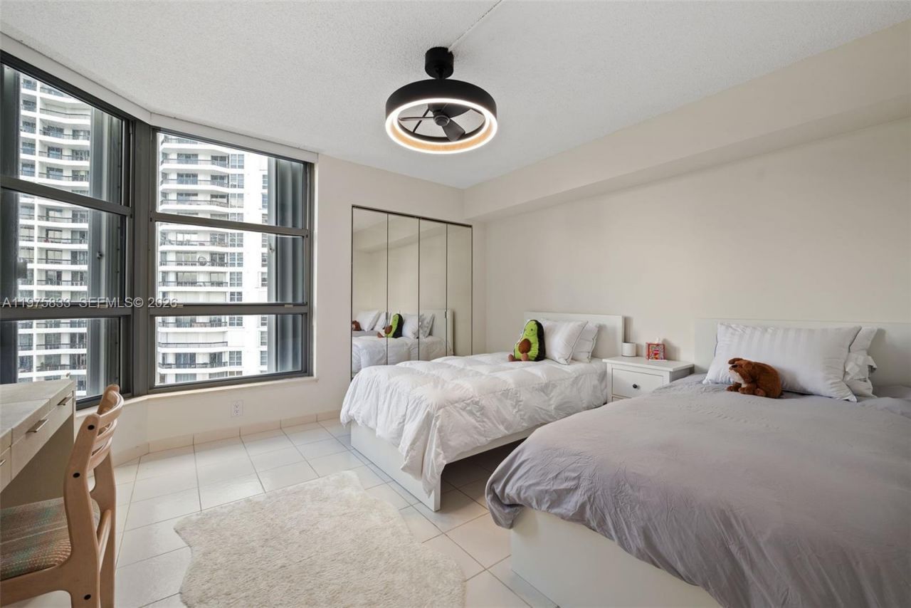 19101 NE 36th Ct, Unit 1407, Aventura, FL 33180 Photo