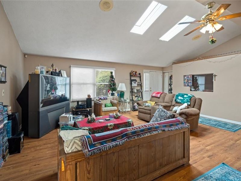 1410 Orchard Hill Drive, Miamisburg, OH 45342 Photo 18