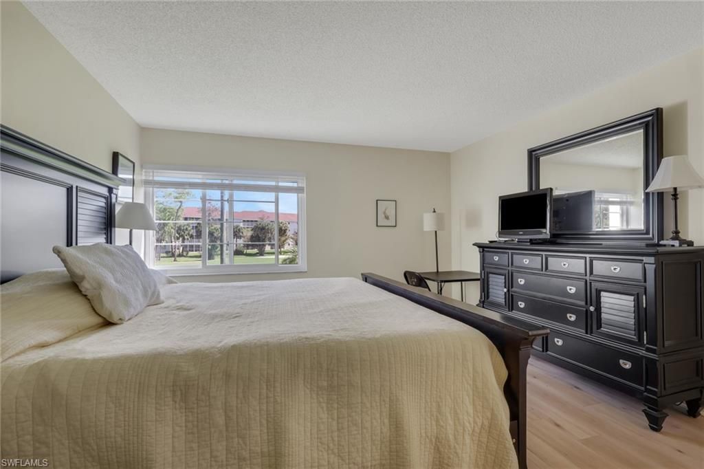 1057 Forest Lakes Dr, Unit 1208, Naples, FL 34105 Photo