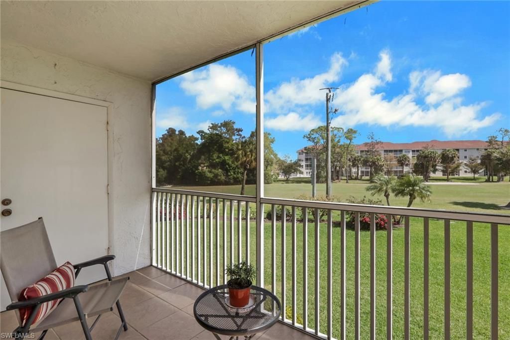 1057 Forest Lakes Dr, Unit 1208, Naples, FL 34105 Photo