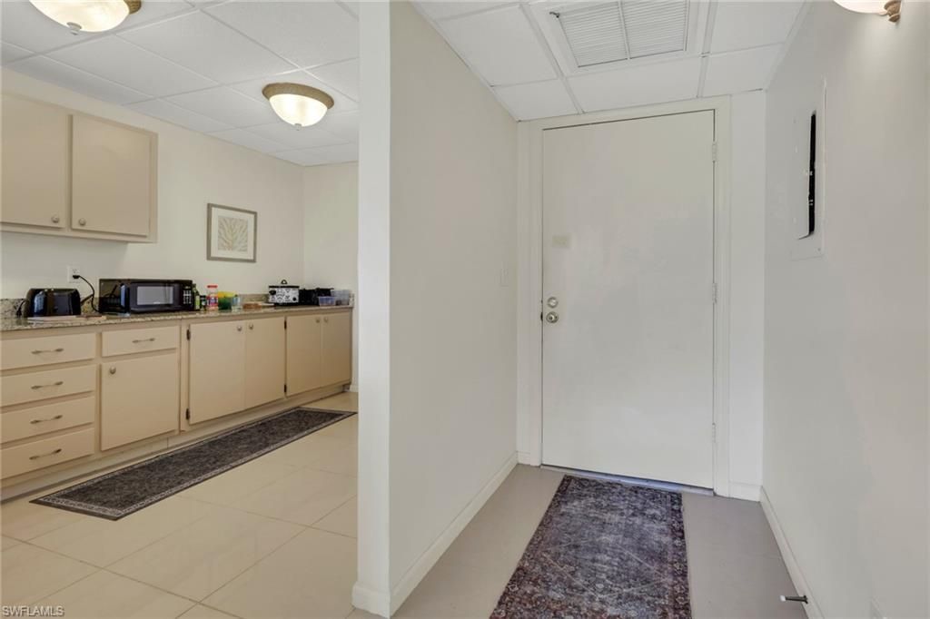 1057 Forest Lakes Dr, Unit 1208, Naples, FL 34105 Photo