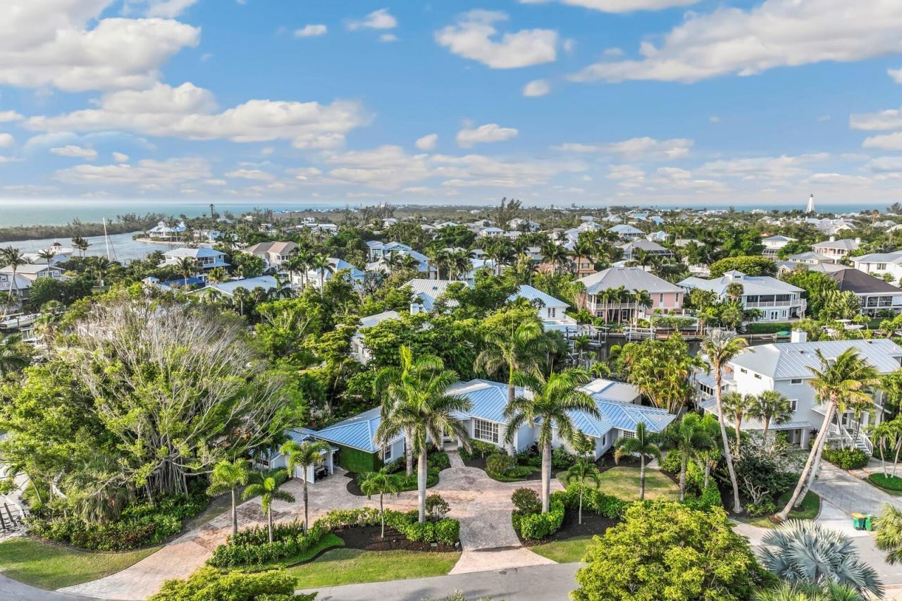 252 Waterways Avenue, Boca Grande, FL 33921 Photo