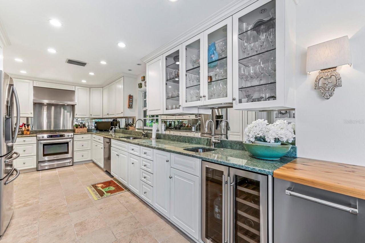 252 Waterways Avenue, Boca Grande, FL 33921 Photo