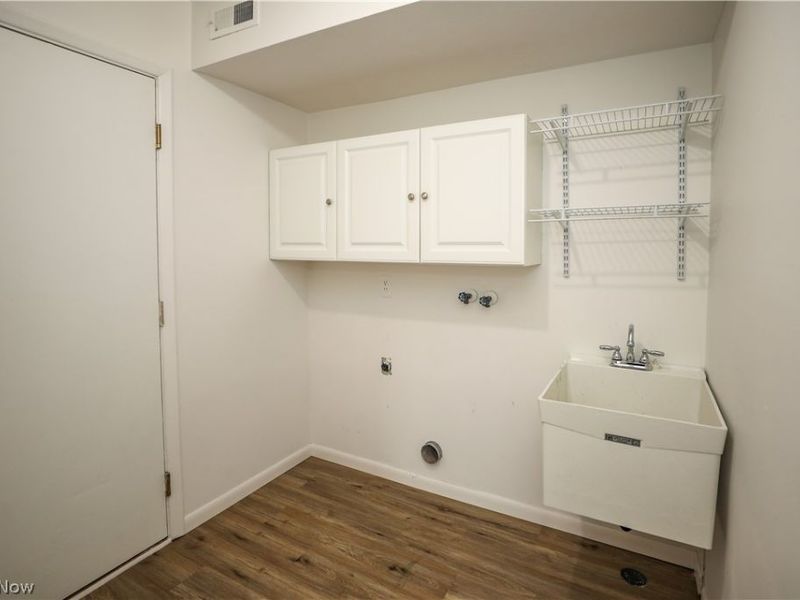 53 Privet Lane, Northfield, OH 44067 Photo 12