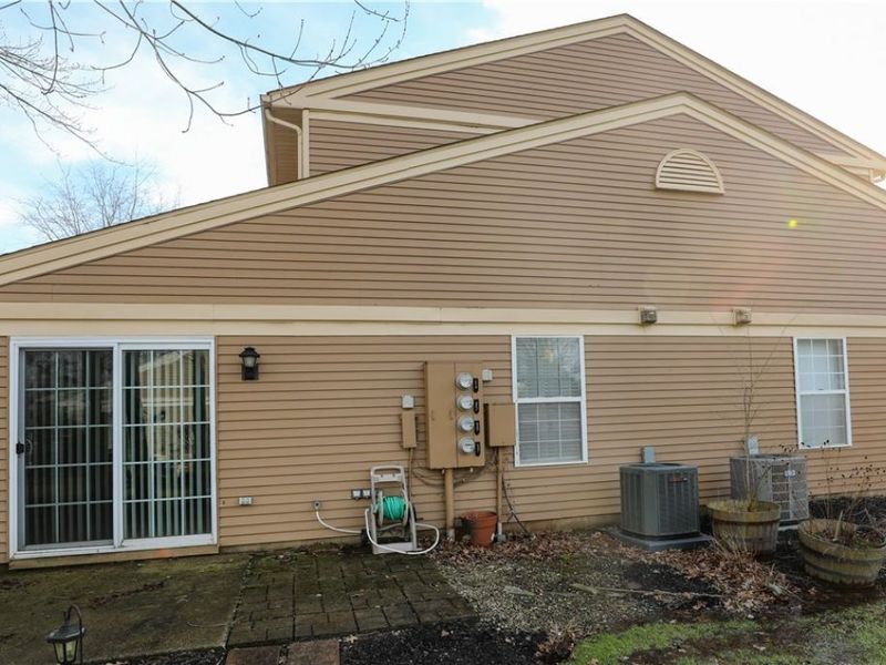 53 Privet Lane, Northfield, OH 44067 Photo 3