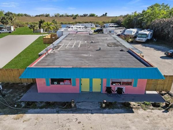 1422 US Highway 441 Way SE, Unit 32, Okeechobee, FL 34974