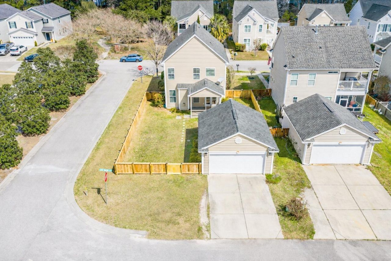 243 Cameron Street Photo 30