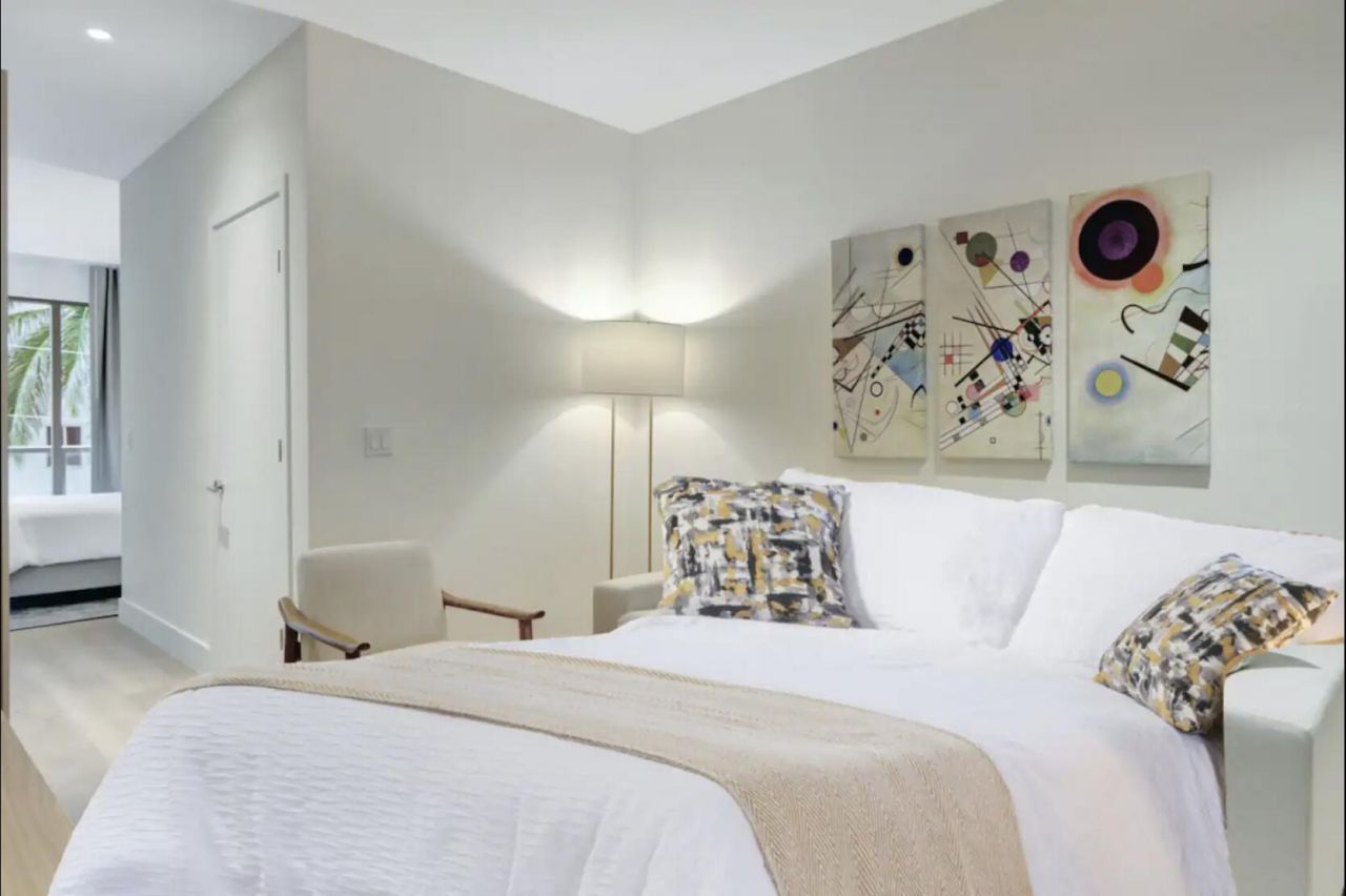 229 SW 9th Street, Unit 201, Miami, FL 33130 Photo