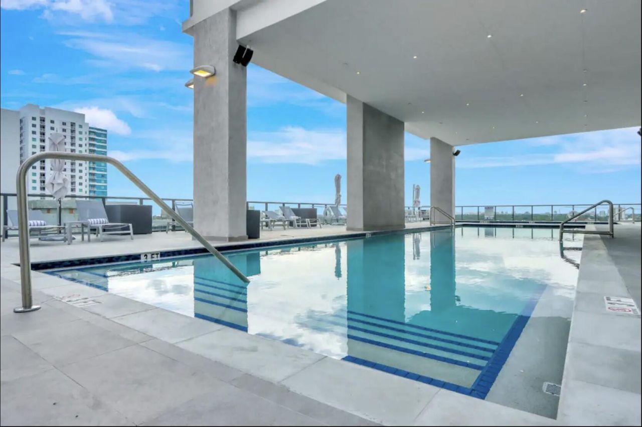 229 SW 9th Street, Unit 201, Miami, FL 33130 Photo