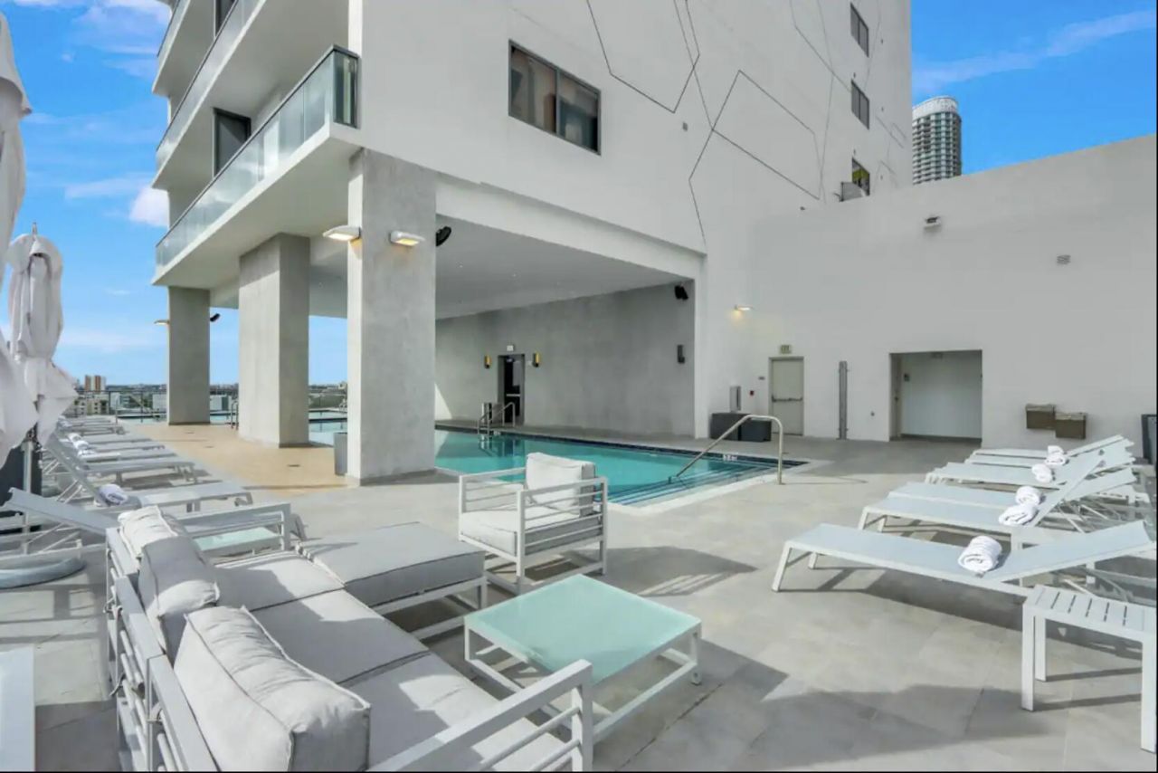 229 SW 9th Street, Unit 201, Miami, FL 33130 Photo