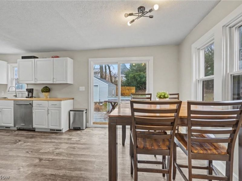 1364 Arnold Avenue , Akron, OH 44305 Photo 5