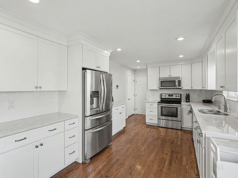 7615 Cloudstone Drive, Florence, KY 41042 Photo 13