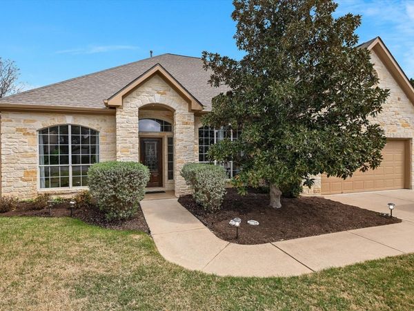 221 Abbey DR, Austin, TX 78737