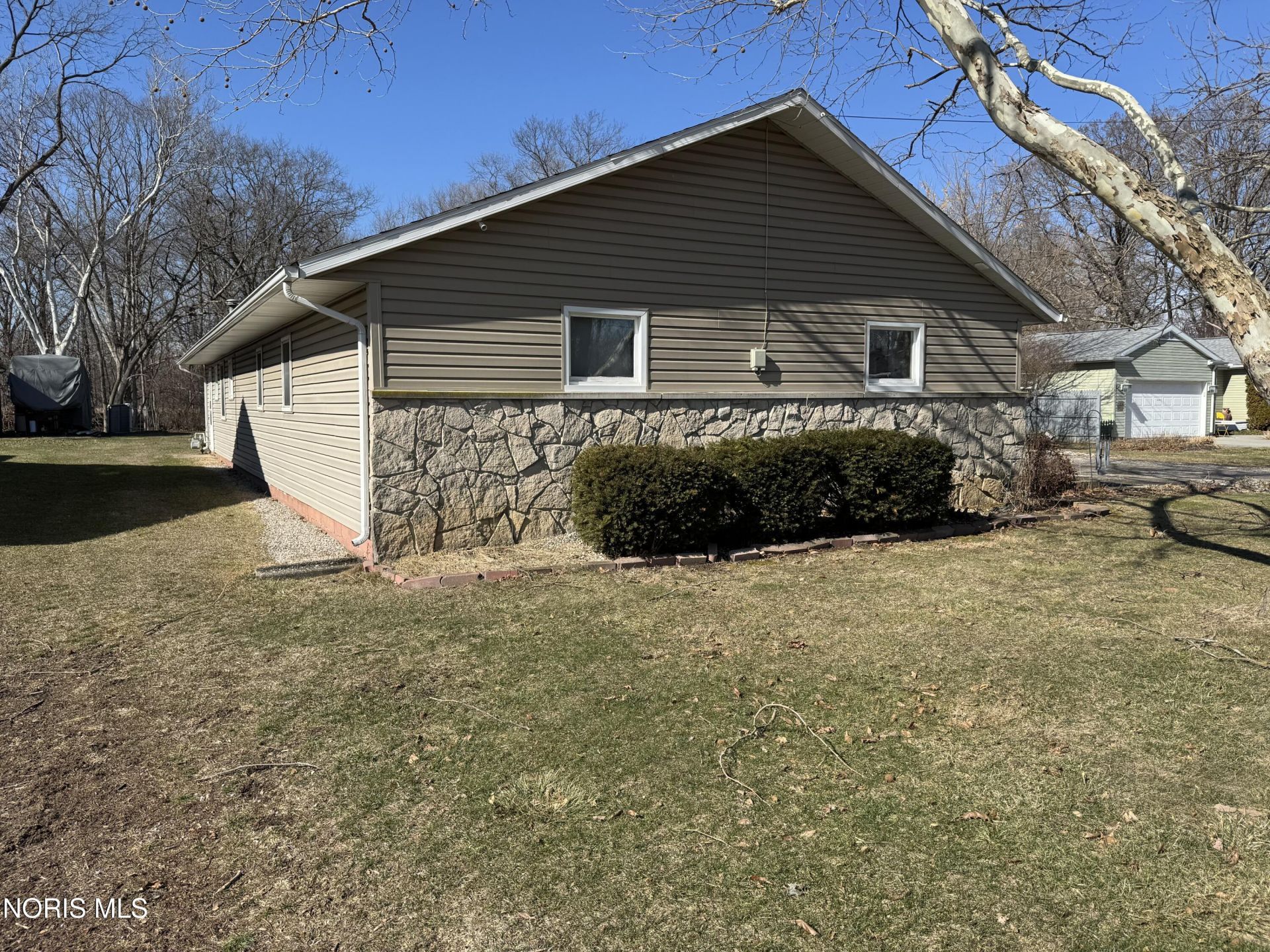 1116 Hurst Drive, Napoleon, OH 43545 Main Photo