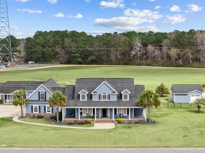 187 Beauty Ave., Loris, SC 29569