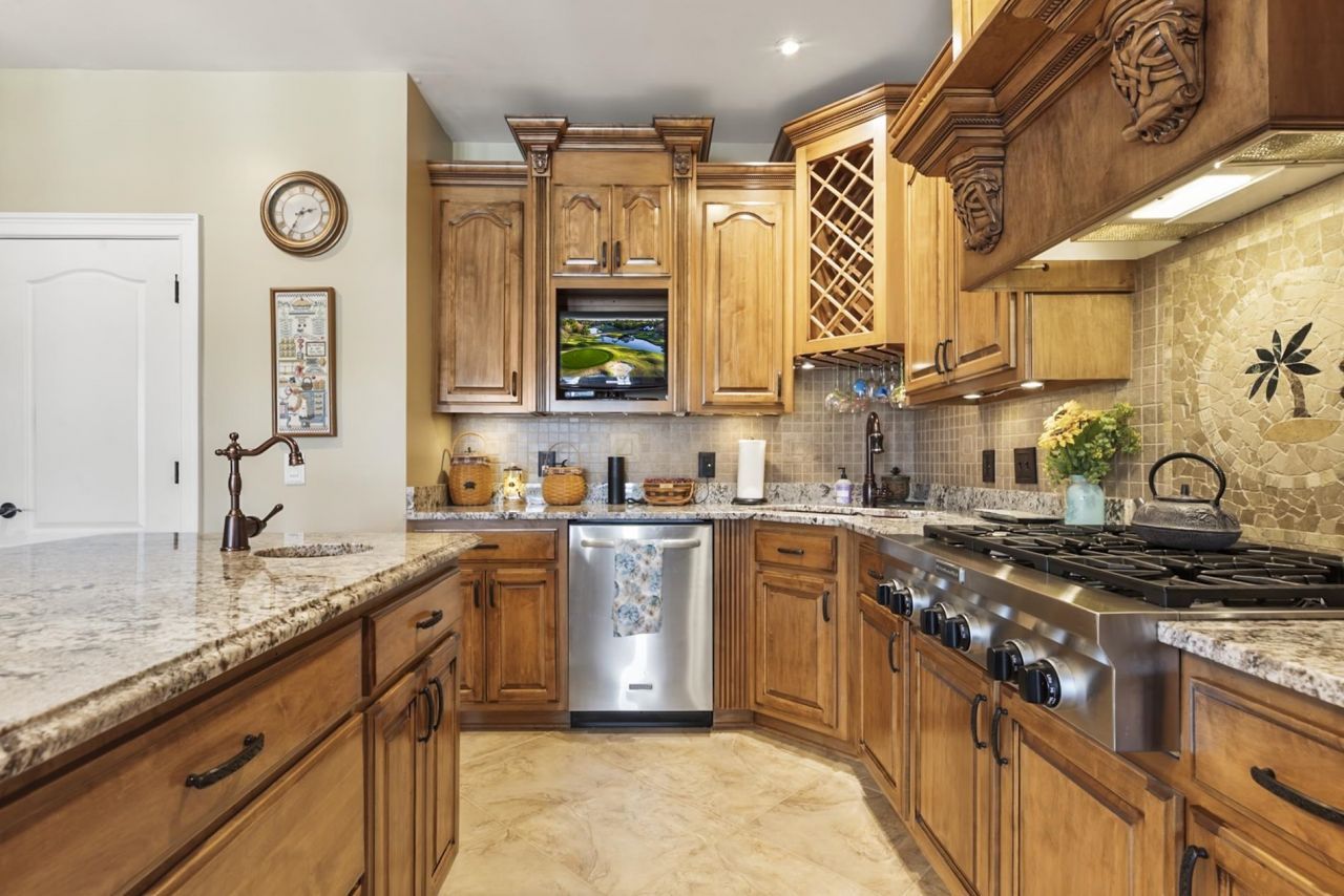 187 Beauty Ave. Photo 21