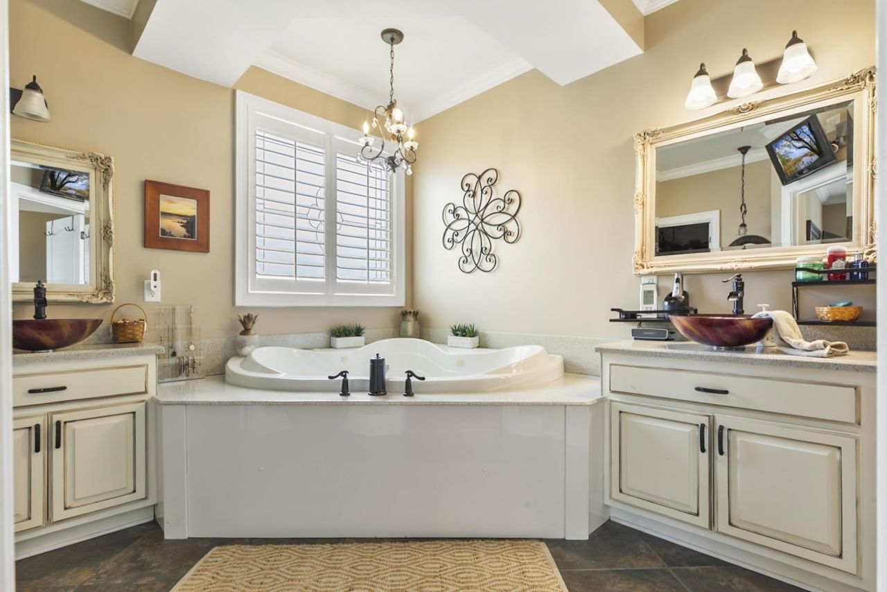 187 Beauty Ave. Photo 27