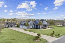 187 Beauty Ave. photo 4