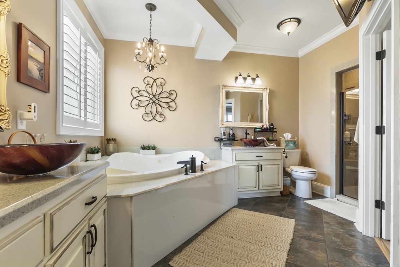 187 Beauty Ave. Photo 31