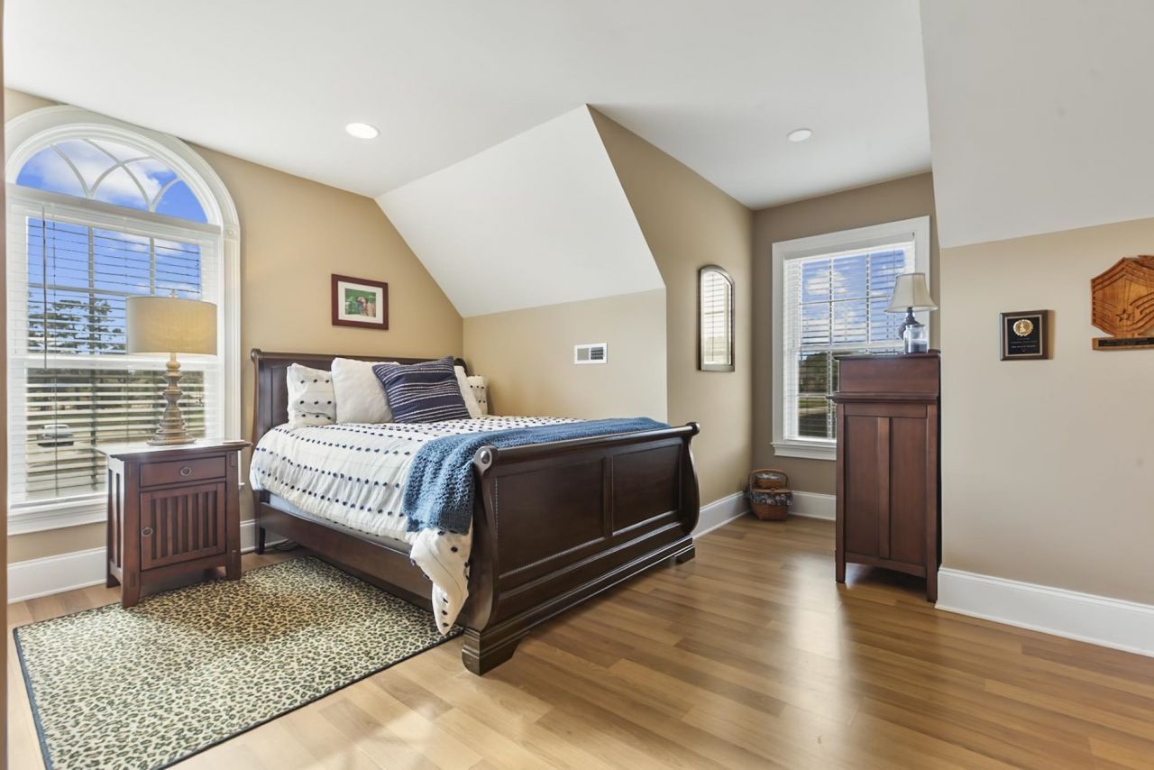 187 Beauty Ave. Photo 46