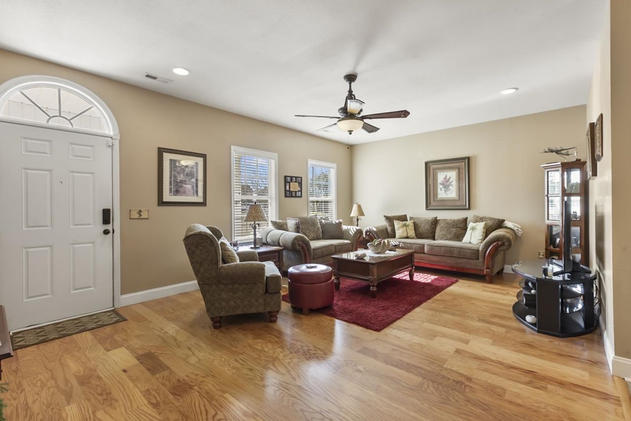 187 Beauty Ave. Photo 60