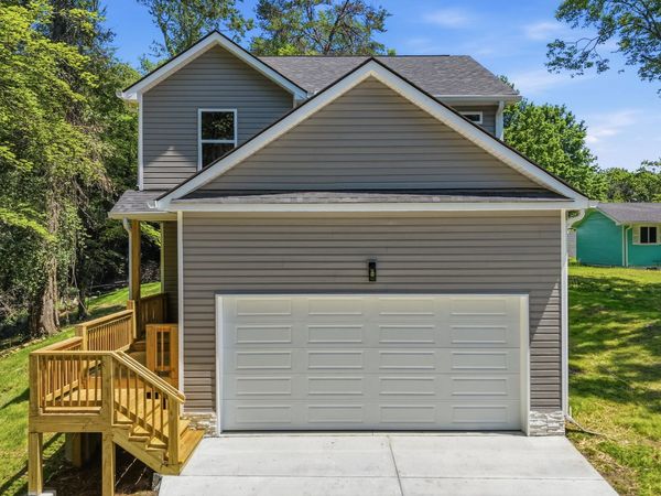 225 Sweetland Drive, Chattanooga, TN 37415
