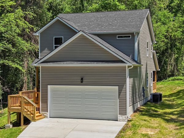 225 Sweetland Drive, Chattanooga, TN 37415