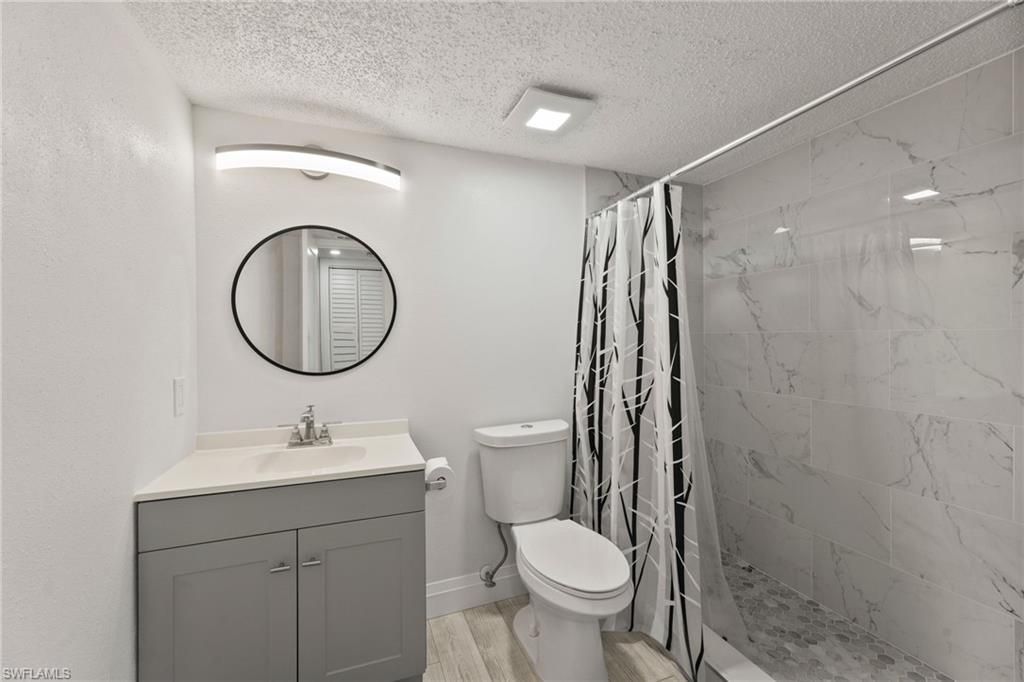 201 Santa Clara Dr, Unit 13, Naples, FL 34104 Photo