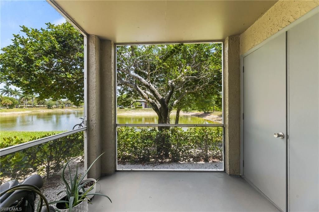 201 Santa Clara Dr, Unit 13, Naples, FL 34104 Photo