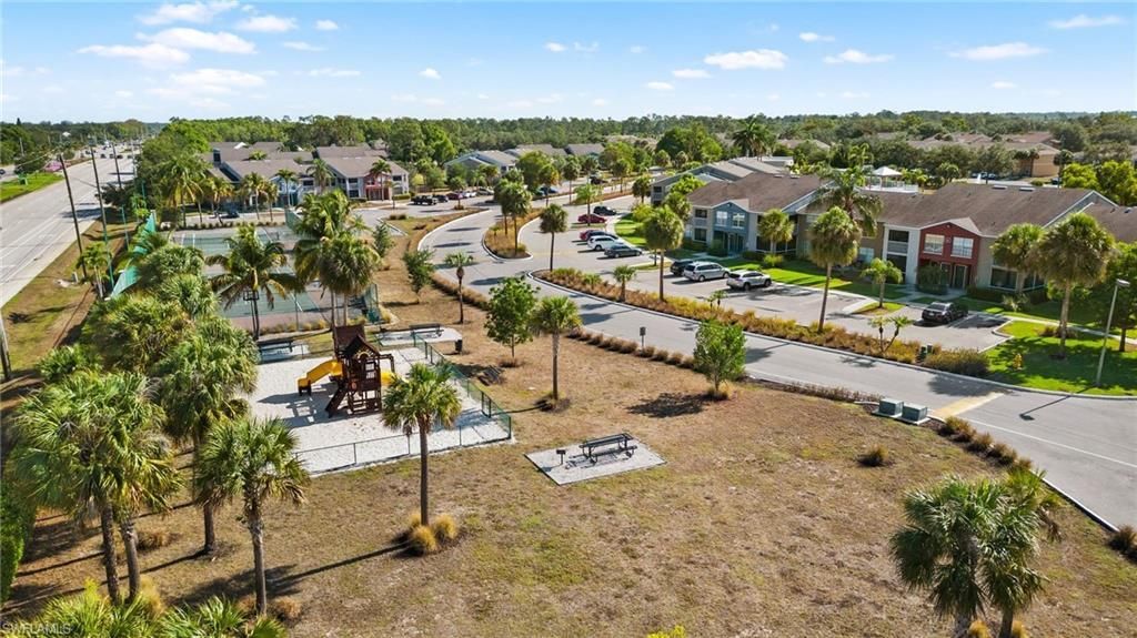 201 Santa Clara Dr, Unit 13, Naples, FL 34104 Photo