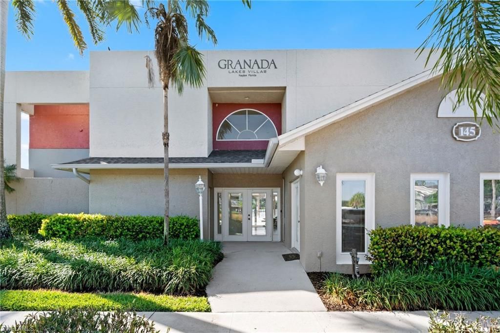 201 Santa Clara Dr, Unit 13, Naples, FL 34104 Photo