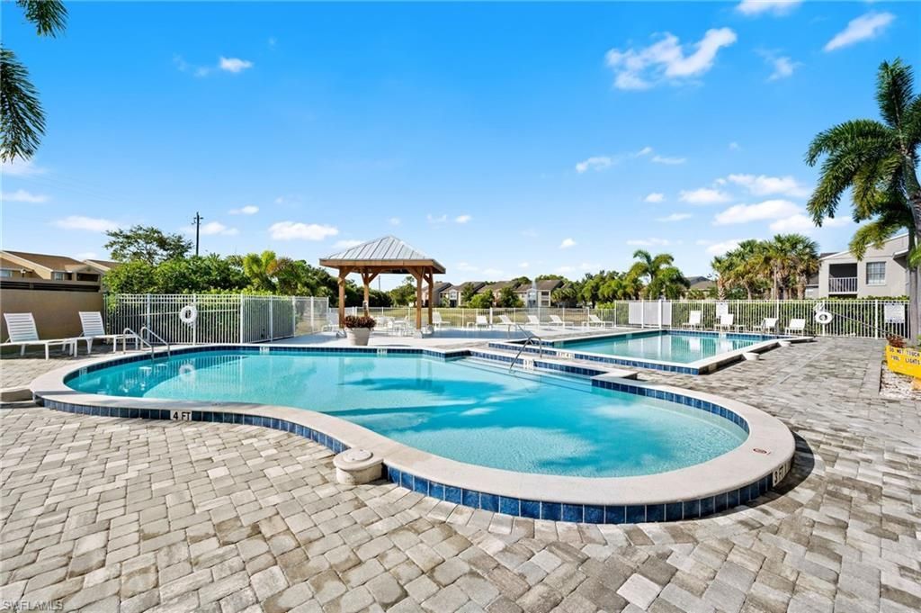 201 Santa Clara Dr, Unit 13, Naples, FL 34104 Photo