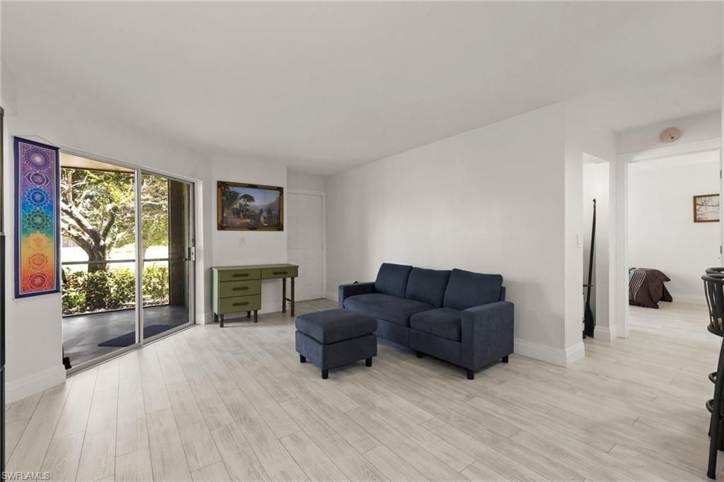 201 Santa Clara Dr, Unit 13, Naples, FL 34104 Photo
