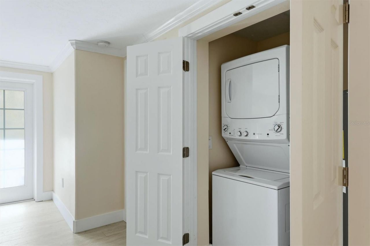 5803 De Palmas Avenue, Holmes Beach, FL 34217 Photo