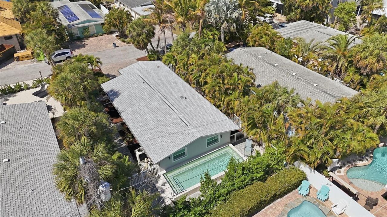 5803 De Palmas Avenue, Holmes Beach, FL 34217 Photo