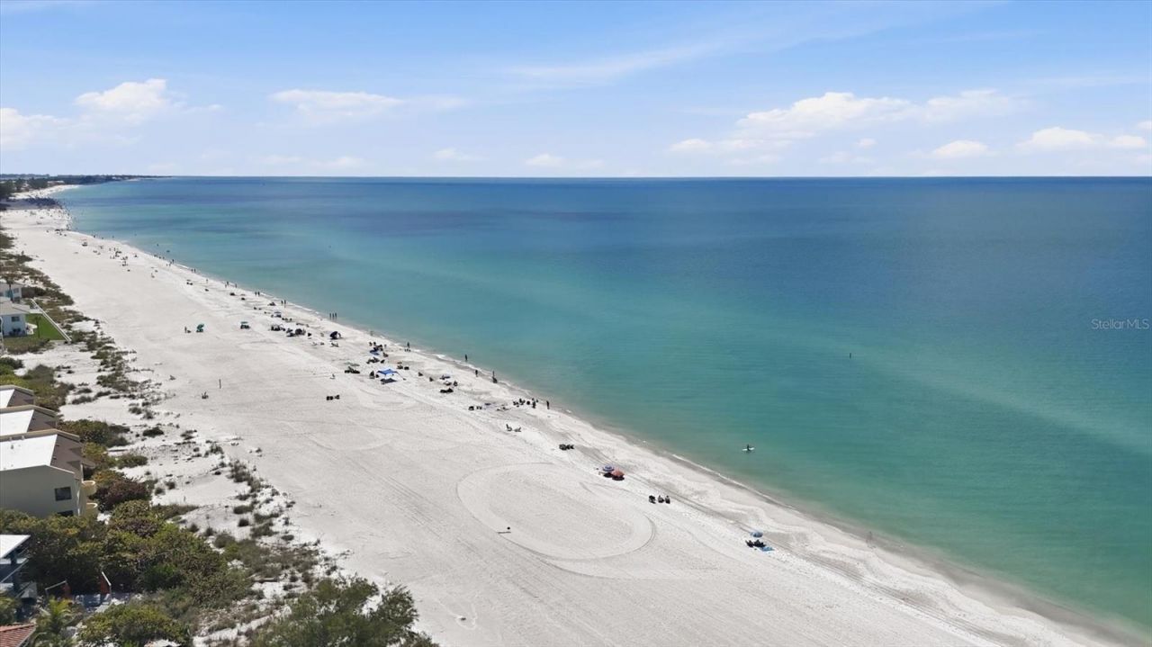 5803 De Palmas Avenue, Holmes Beach, FL 34217 Photo