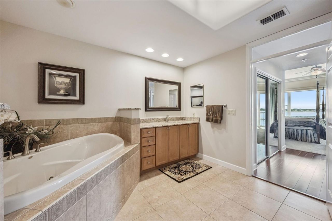 8767 The Esplanade, Unit 44, Orlando, FL 32836 Photo