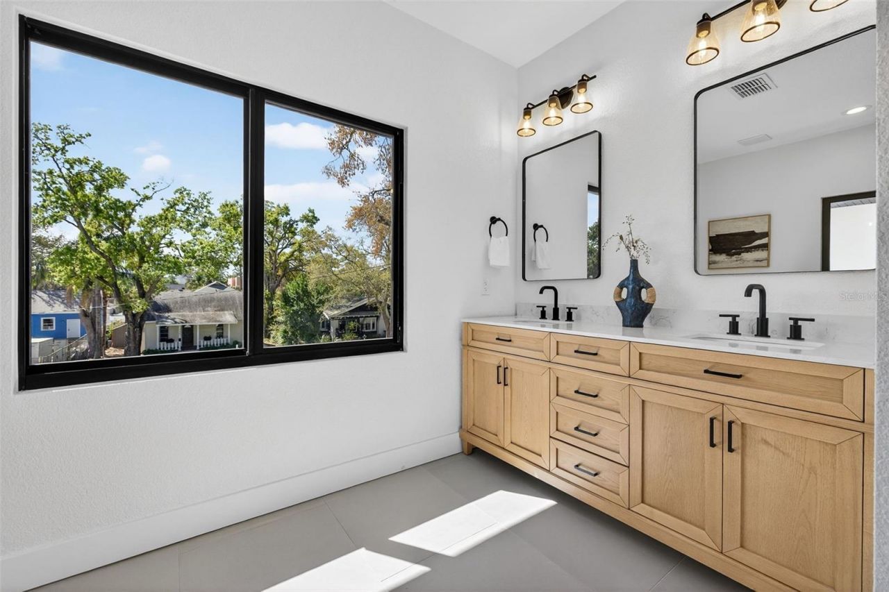 159 17th Avenue N, Saint Petersburg, FL 33704 Photo