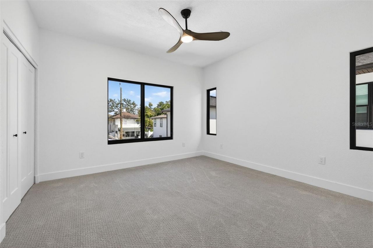 159 17th Avenue N, Saint Petersburg, FL 33704 Photo