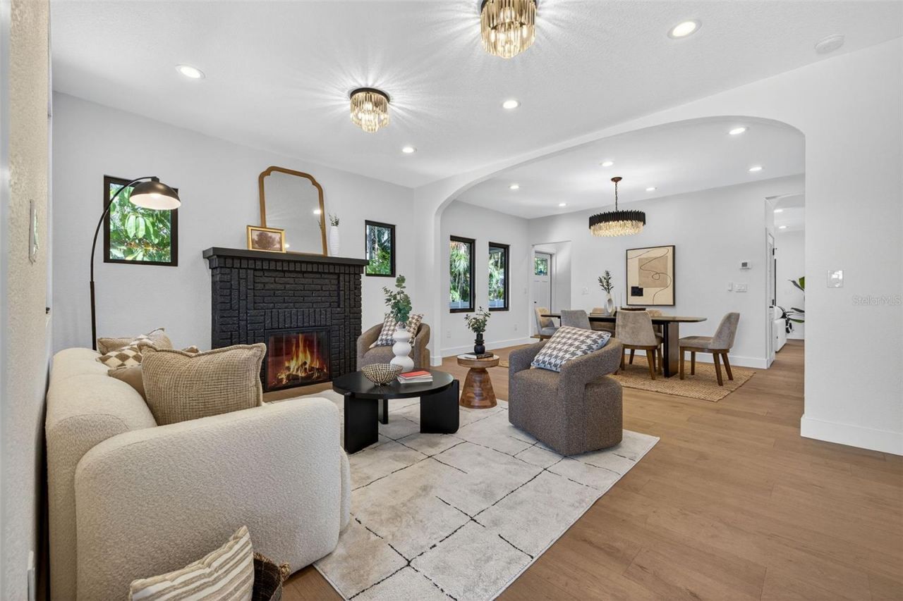 159 17th Avenue N, Saint Petersburg, FL 33704 Photo