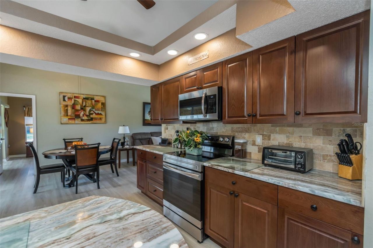 8836 Hargrove Drive, Hudson, FL 34667 Photo