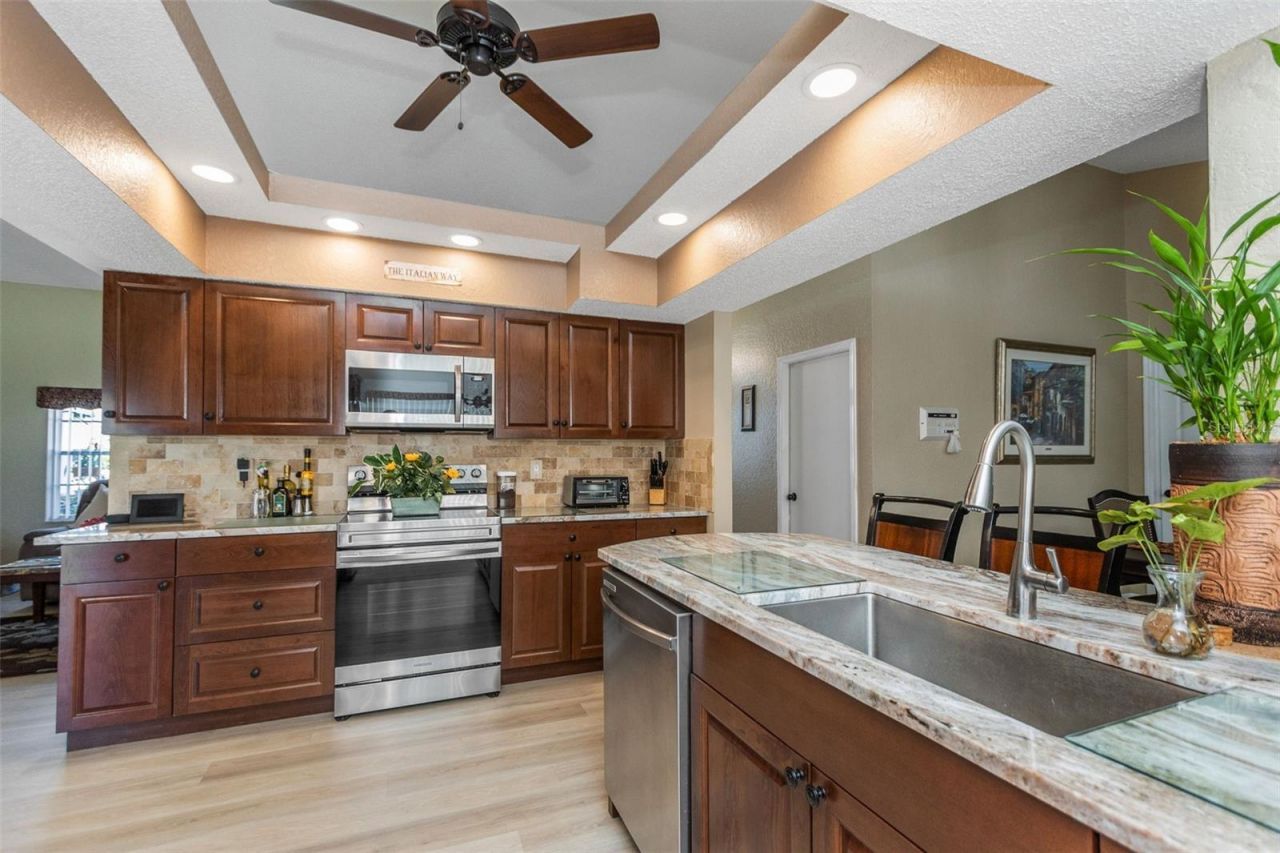 8836 Hargrove Drive, Hudson, FL 34667 Photo