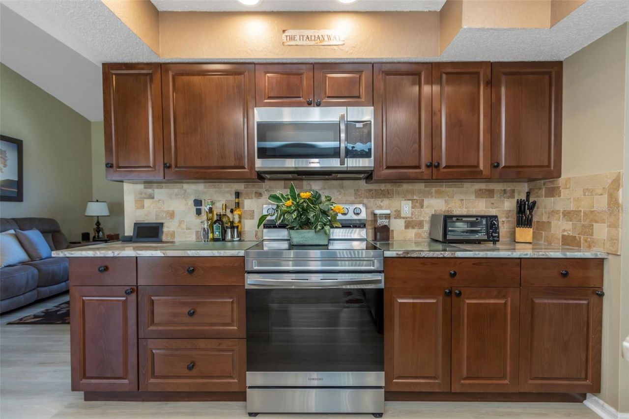 8836 Hargrove Drive, Hudson, FL 34667 Photo