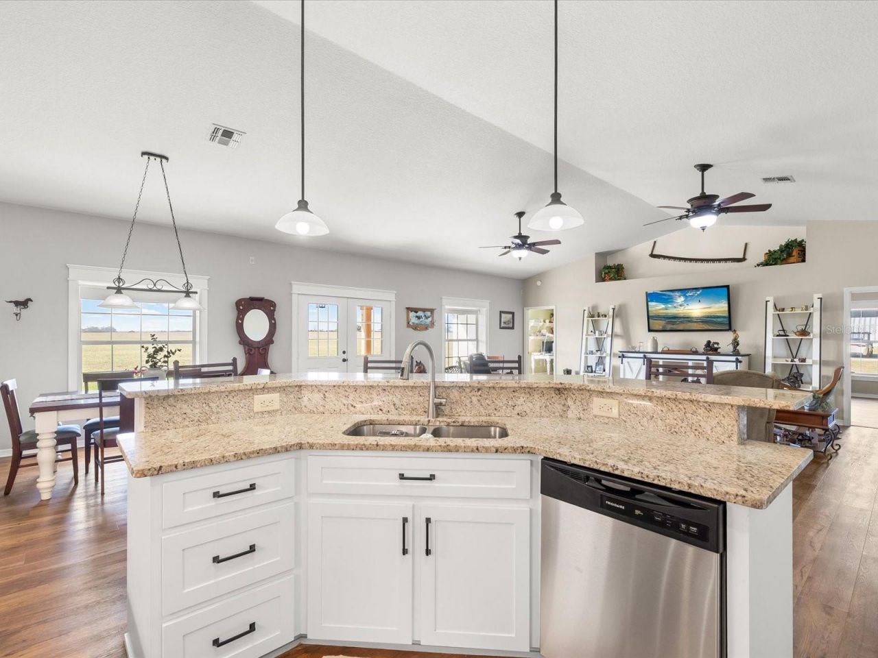 24695 Hayman Road, Brooksville, FL 34602 Photo