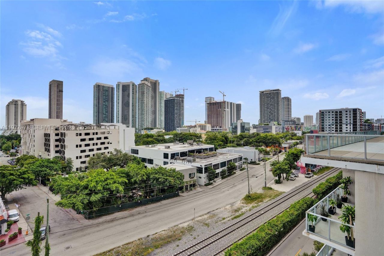 3470 E Coast Ave, Unit H0708, Miami, FL 33137 Photo
