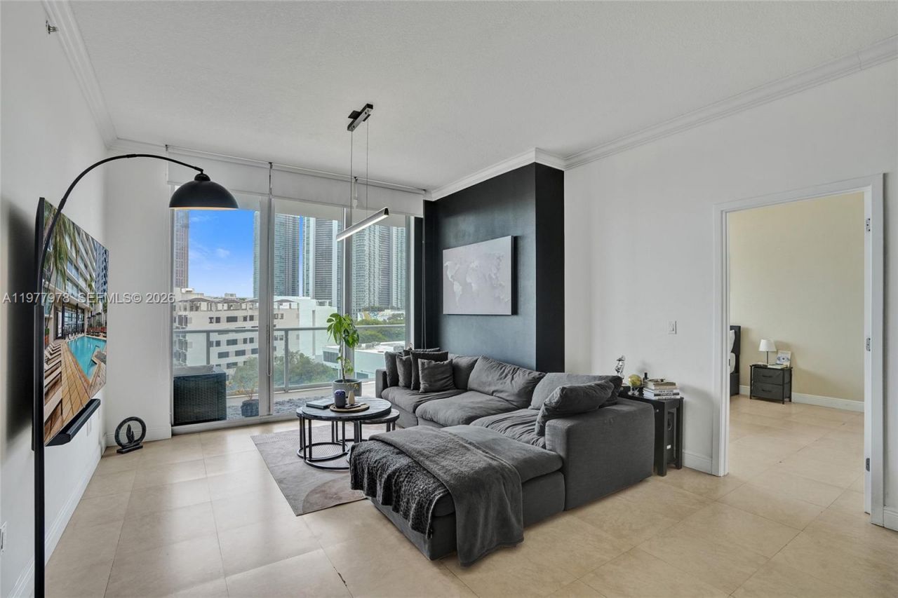 3470 E Coast Ave, Unit H0708, Miami, FL 33137 Photo