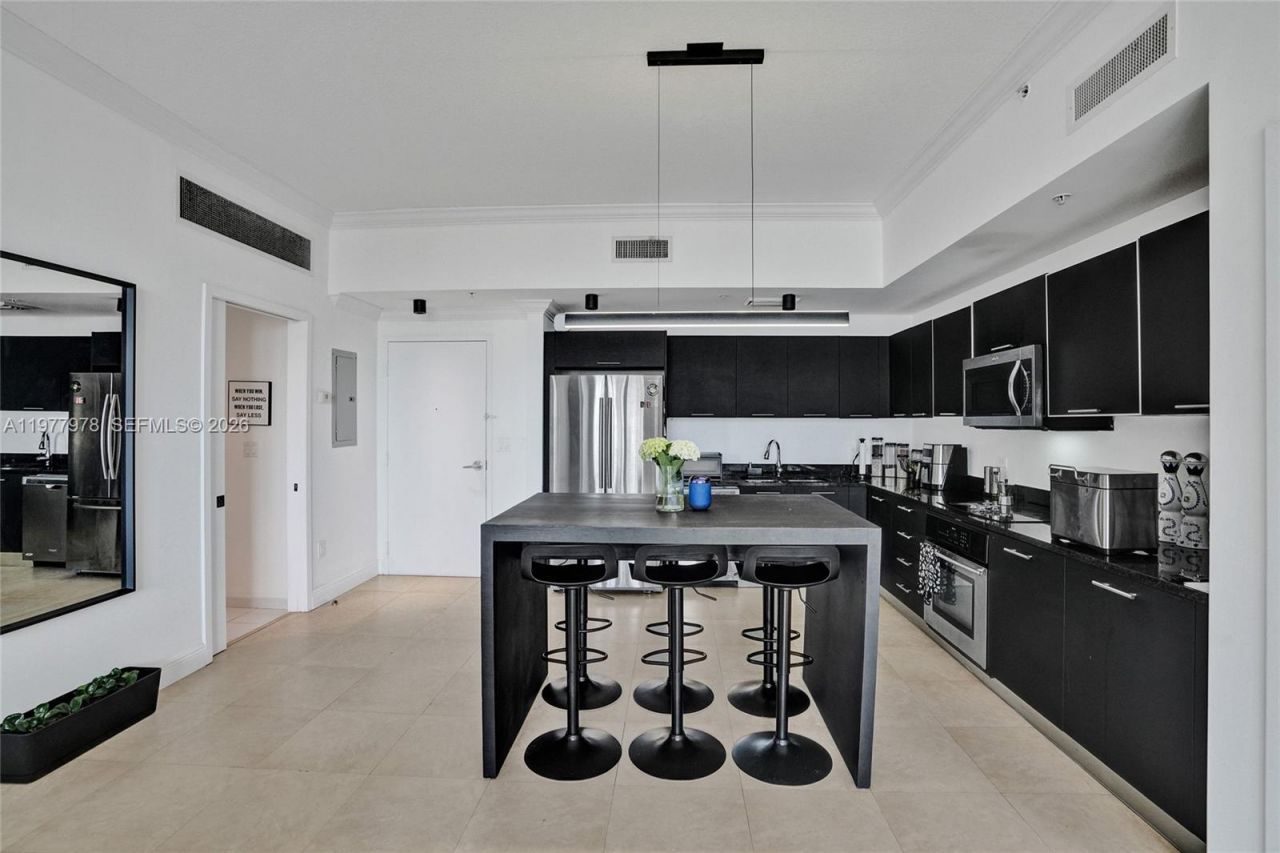 3470 E Coast Ave, Unit H0708, Miami, FL 33137 Photo