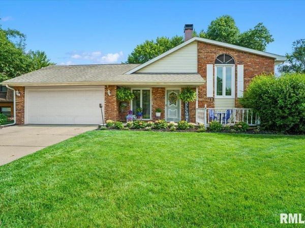2208 Trowbridge Road, Springfield, IL 62703